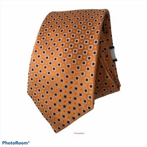 NWT Silk Tie Stain Resistant Orange w/Black Accent Saddlebred
